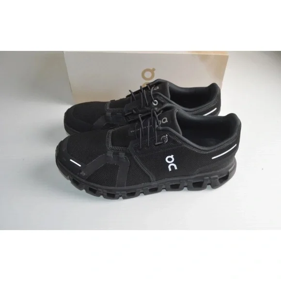 On Cloud 6 Men’s Sz 7 M Black - Authentic
